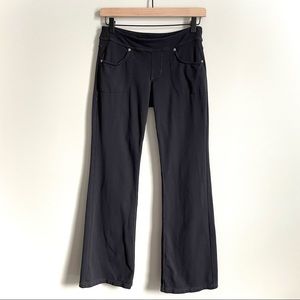 Athleta Black Bettona Athletic Yoga Pants Flared Leggings Petite Extra Small XSP